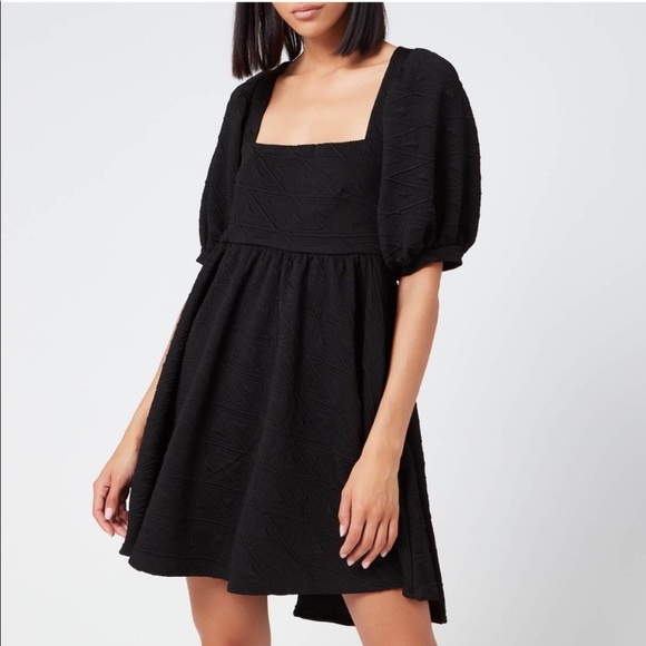 Free People Dresses & Skirts - ✨LIKE NEW✨ Free People Puff Sleeve Babydoll Dress